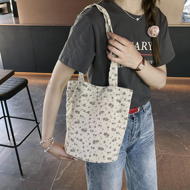 Niche Design Tote Bag Small Fresh Casual Large Capacity Shoulder Bag Cloth Bag Summer New Canvas Underarm Bag