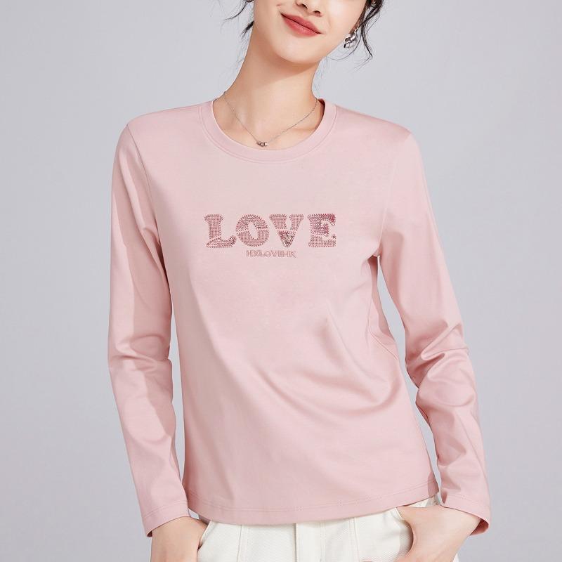 

Ранняя осень новый круглый вырез переднее плечо длинный рукав женский уменьшающий возраст вышитый бисером с буквами красивый высококачественный топ XXXL