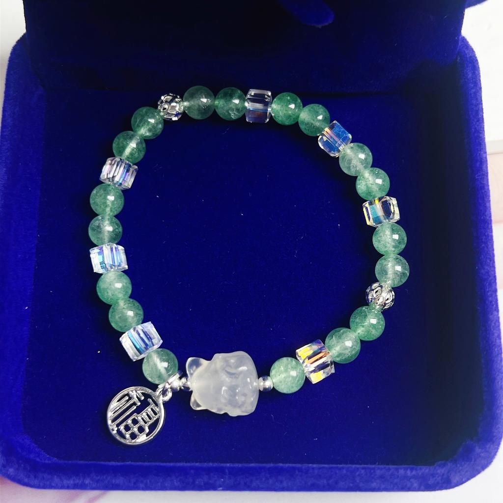 Natural Crystal Green Strawberry Crystal Bracelet Bangles Women Fashion Jewelry Accessories Gift