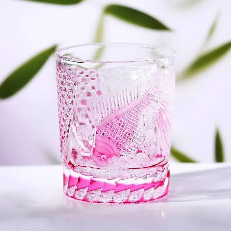 

Pink Crystal Wine Glass Exquisite Carving Goldfish Edo Kiriko Wineglass Whiskey Cup Brandy Snifter Whisky Rock Tumbler For Women 260-320ml