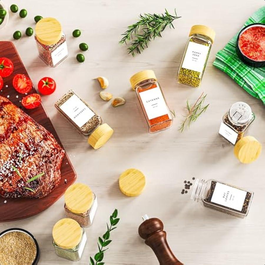 

24 Стеклянные банки для специй с этикетками Набор банок для специй с бамбуковыми крышками 4 унции Контейнеры для приправ Шейкеры и этикетки для специй Пустые банки для специй United States