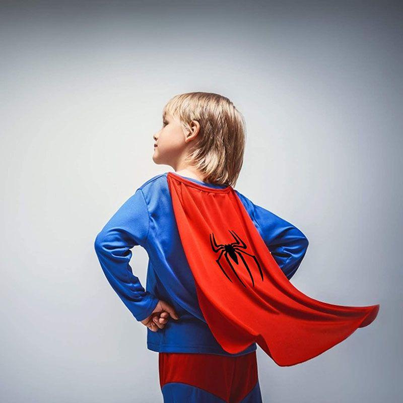 Sada dětských superhrdinských plášťů Živé barvy a vysoce kvalitní látky pro zábavu při převlékání