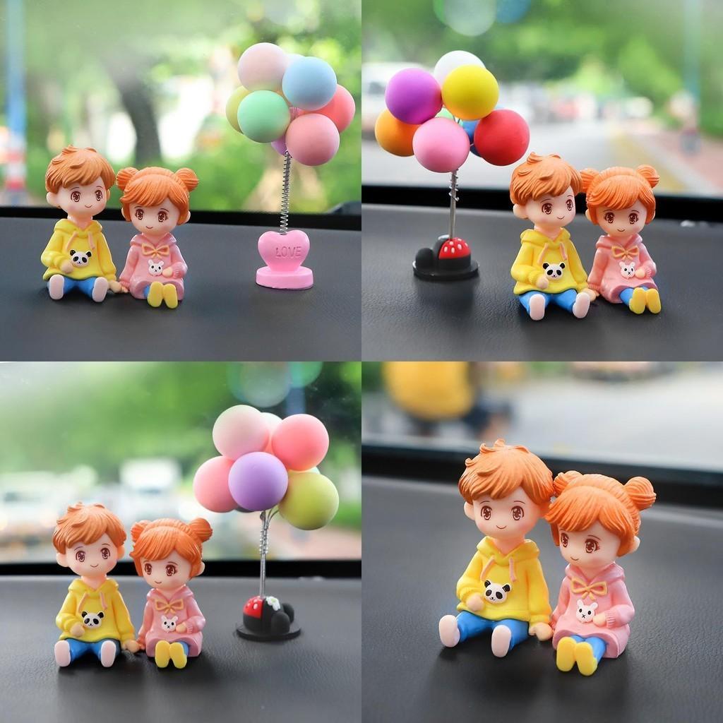 Cute Cartoon Resin Couple Figurine For Car Dashboard Decoration New Home Micro Landscape Ornament Interior Decor Accessory