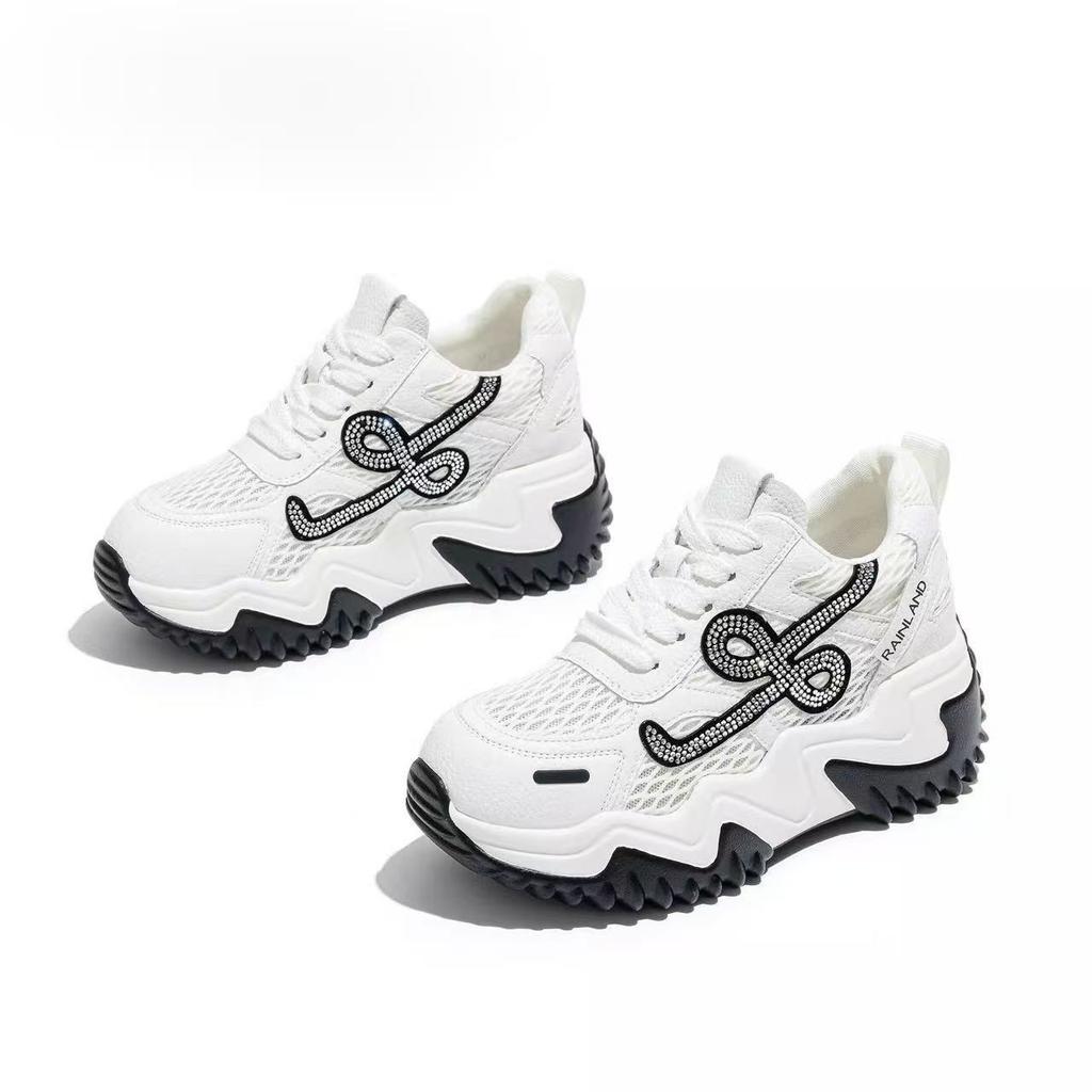 Breathable new muffin sports and leisure shoes, soft soles are not tired, thick soles increase height, dad shoes