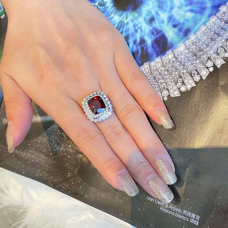 Lindon Classic Copper Alloy Zircon Ring Ladies Jewelry Wedding Promise Party Gift