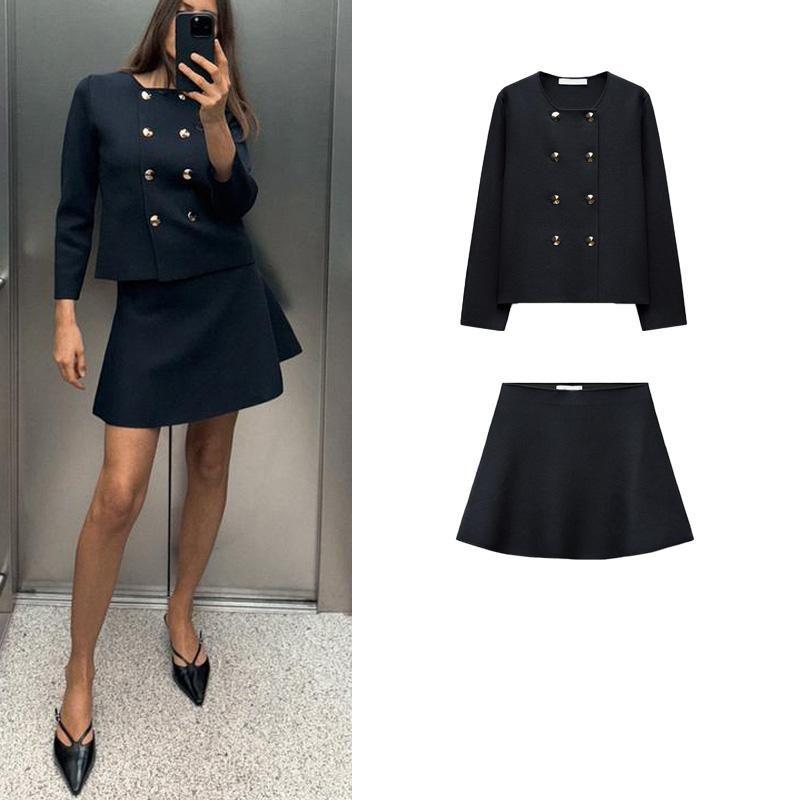 Autumn and Winter Simplicity Mini Skirt 4192134 Plain Stitch Double Breasted Silm Commuter Long Sleeve Crew Neck Coat 4192133