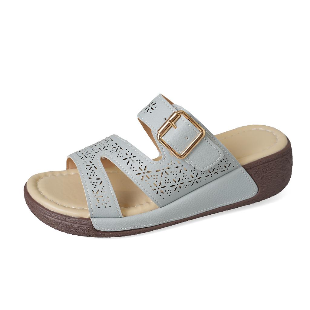 Fashion hollow breathable slope heel slippers women's summer new beach slippers muffin thick bottom women's cool slippers
