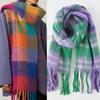 Accessoires – Écharpes et foulards
