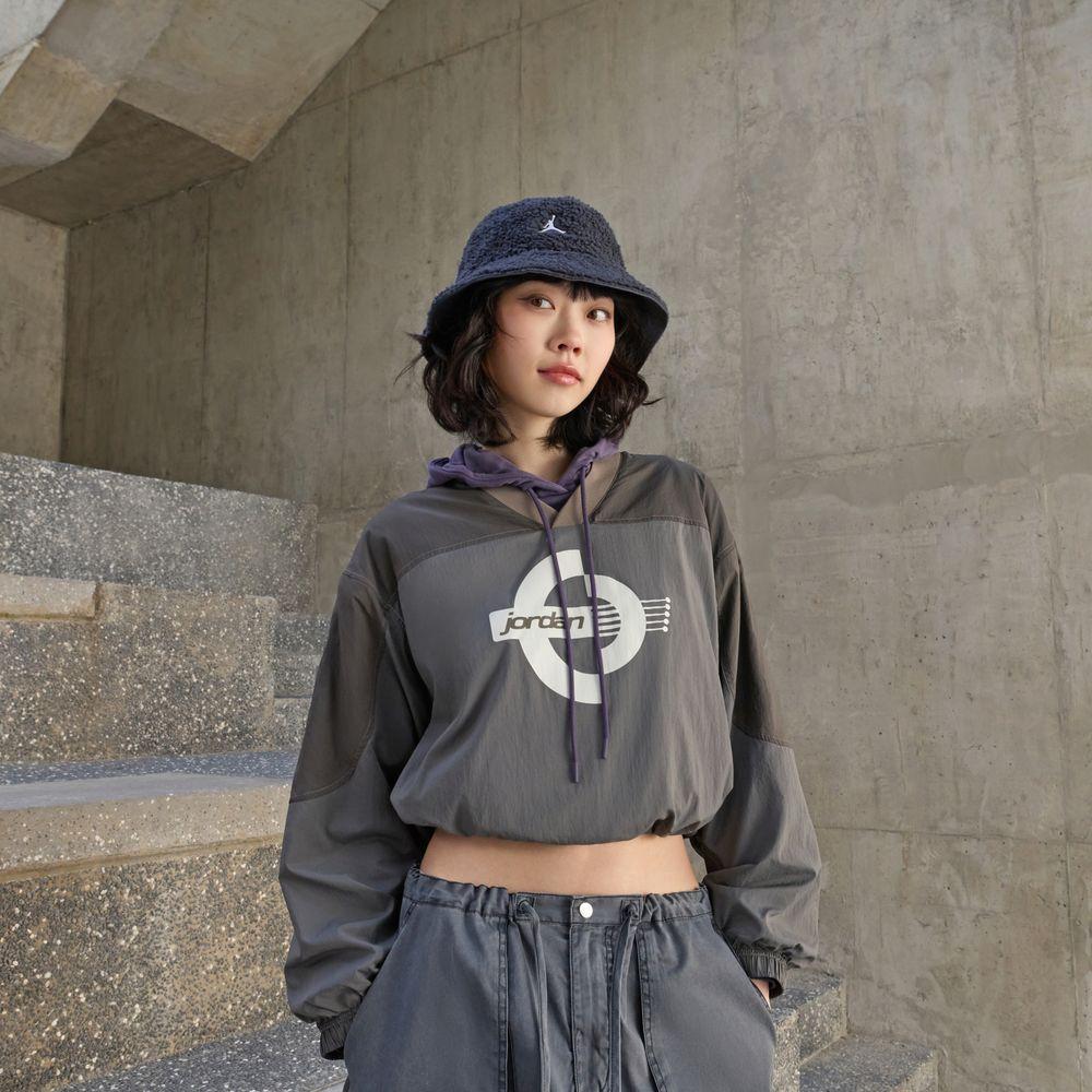 Jordan Sweatshirts Women s Gray V neck Moderate Regular M