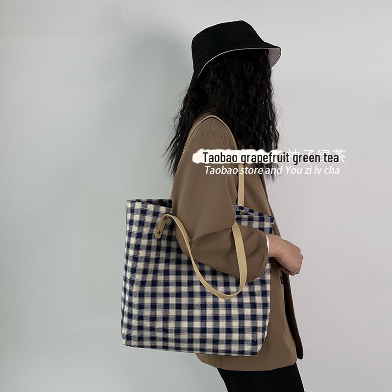 

Сумка через плечо из светло-голубой клетчатой ткани - женская, в японском корейском стиле, большая вместимость, художественный студенческий дизайн