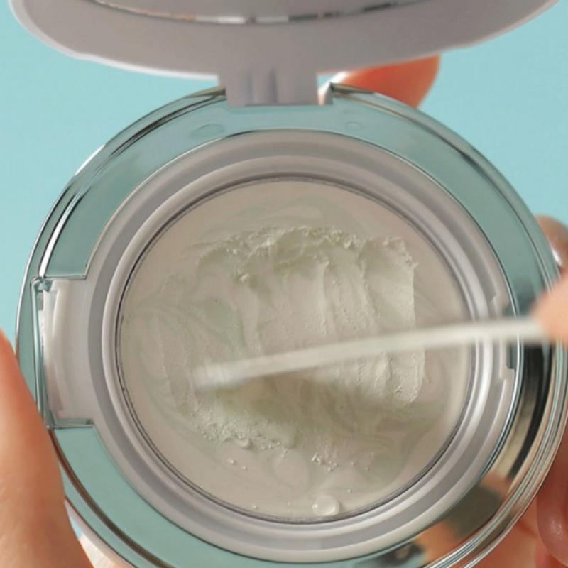 AGE20's Sun Essence Pact Calming Long Protection SPF 50+ PA++++