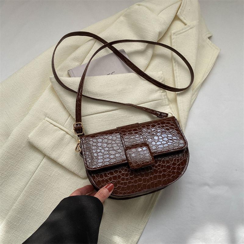 Stylish Pu Leather Saddle Bag For Women Trendy Street Style Crossbody Bag 2023