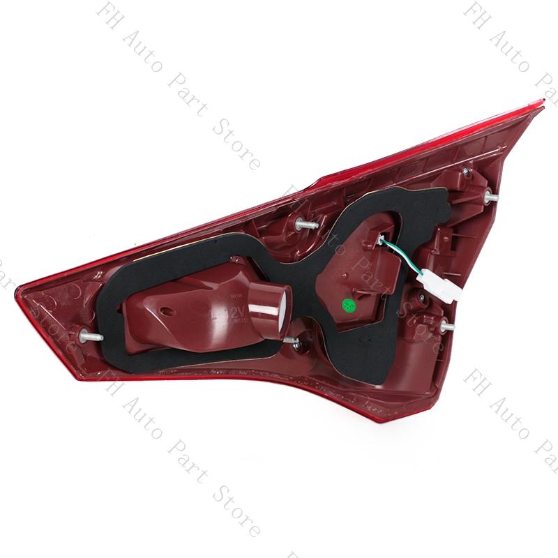 Car Rear Bumper Tail Light Brake Stop Reverse Lamp For Toyota RAV4 2013 2014 2015 TaillampTaillight