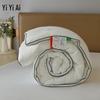 Yiyiai Delvet Embossed Warm Winter Quilt