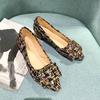 Fashion Thick Heeled Women's Shoes 2024 New Fully Equipped Pointed Flat Shoes Houndstooth Metal Decoration Shallow Mouth Middle Heel