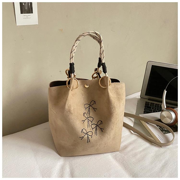 Осенняя новая простая сумка высокая стоимость сумка через плечо модная повседневная сумка-мессенджер женская сумка