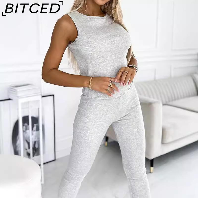 BITCED Women's Sportswear Hooded Sweatshirt with Thick Ribbed Slim-Fit Vest and Trousers Three-Piece Set