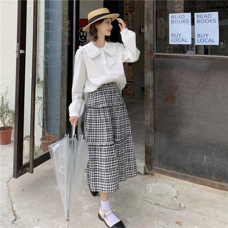 French doll collar long-sleeved top women's spring and autumn design sense gentle wind inner shirt age-reducing white shirt