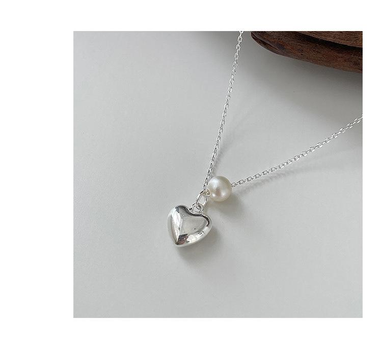 Korean Style Sweetheart Pearl Clavicle Necklace - Trendy Simple Peach Heart Design