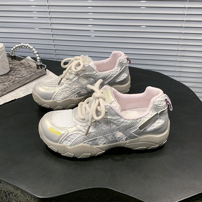 

Popular mesh German training shoes women s 2025 new summer soft soles show small breathable dad shoes super fire sports shoes 40