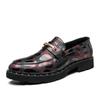 Britische Herren spitze faule Plateau-Freizeitschuhe Leder Schuhe Nachtclub Friseur Lackleder Glänzende Spiegel-Leder Schuhe