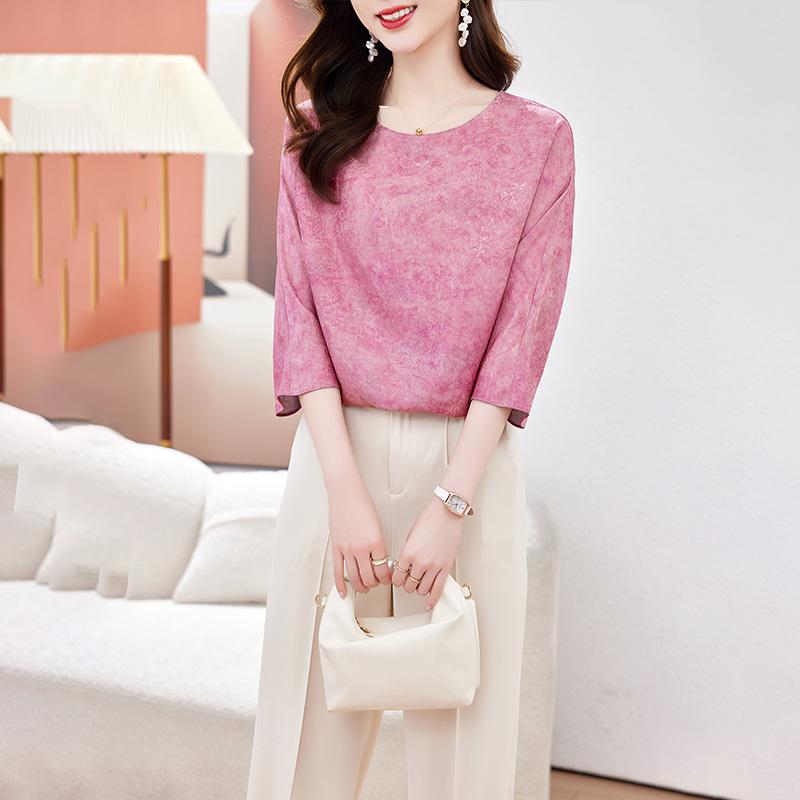 

Silk shirt women s new fashion round neck retro mulberry silk jacquard middle sleeve top M розы красного
