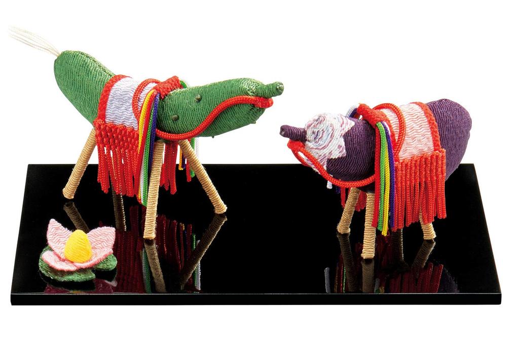 Hasegawa Buddhist Altar Supplies Bon Festival Decorations Chirimen Fabric Cow and Horse Ornament Premium Lotus Flower Offering Made in Japan Compact
