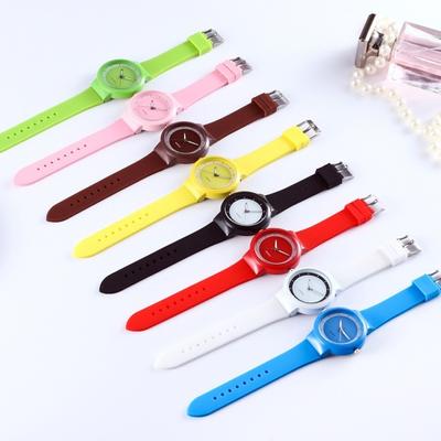Yousheng Candy Color Women Watch Round Dial Silicone Strap Quartz Movement Ladies Girls Casual Wristwatch Fashion Jewelry Birthday Gift