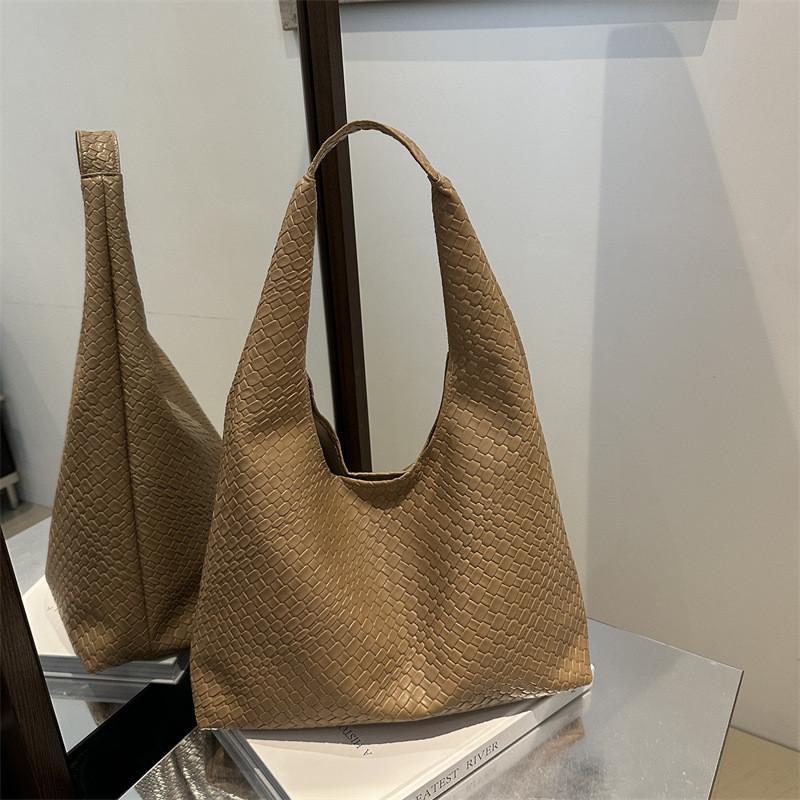 Chic Minimalist Pu Tote Bag For Autumn Fashion Large Capacity Stylish Shoulder Bag