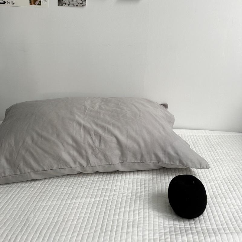 Pure Cotton Pillow Set: Includes Single 48x74cm Pillowcase, Pair of Pillow Inserts, Liner, and Cover.