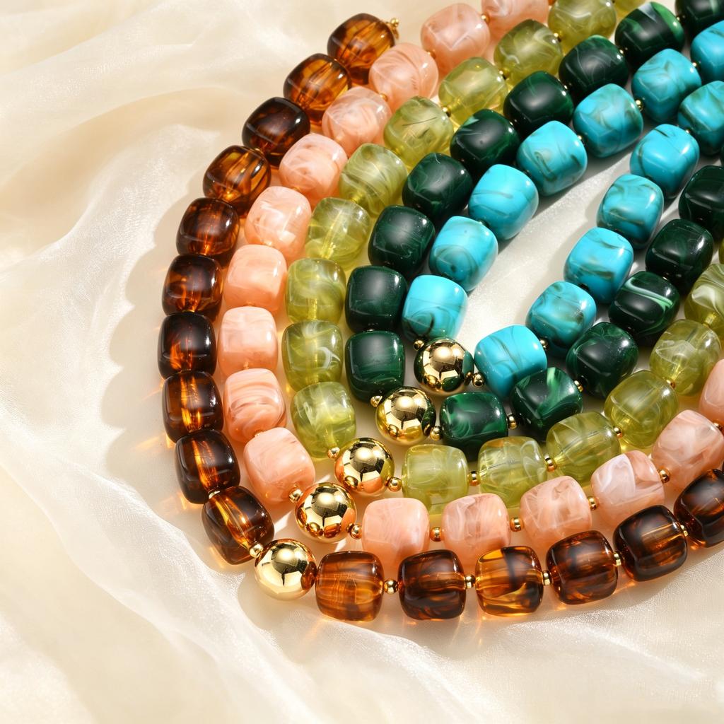 Fashion Colorful Acrylic Big Beads Heart Pendant Necklace for Women, Creative Clavicle Chain Necklace, Statement Trendy Jewelry