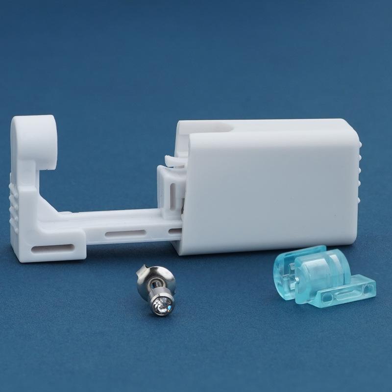 Безболезненный стерильный одноразовый пистолет для пирсинга ушей с профессиональными гвоздиками