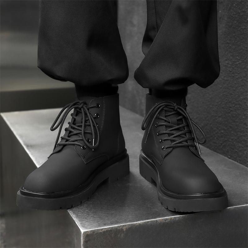 Fashion Autumn and Winter Thick Soled Men's Short Boots Black Classic Minimalist Style Business Office Outdoor Leisure Party Hot Shoes