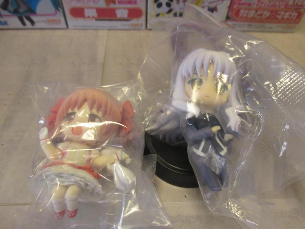 [USED] Shipping Included: Good Smile Nendoroid Petite (5 Non-sale Items) + Ultimate Madoka and More
