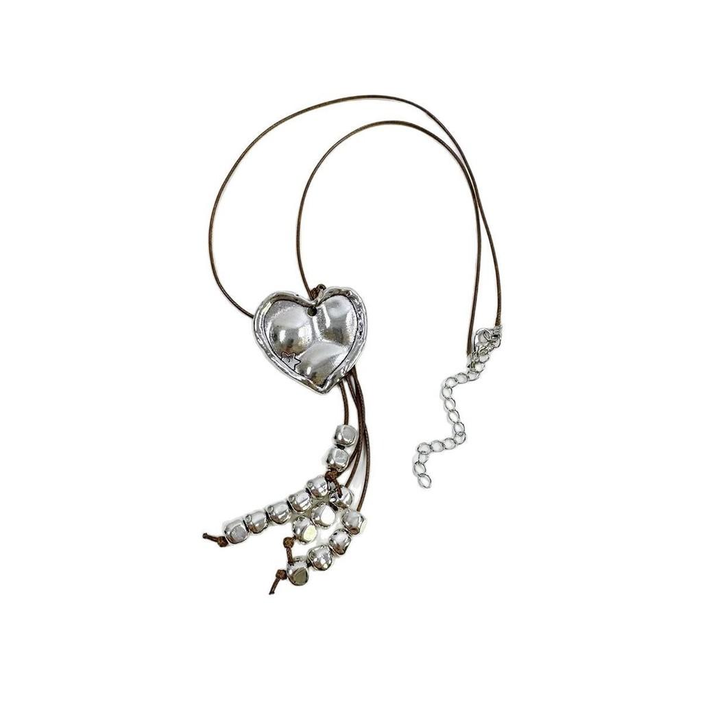 Y2k Heart Pendant Necklace With Geometric Alloy Design For Bohemian Fashion Fans