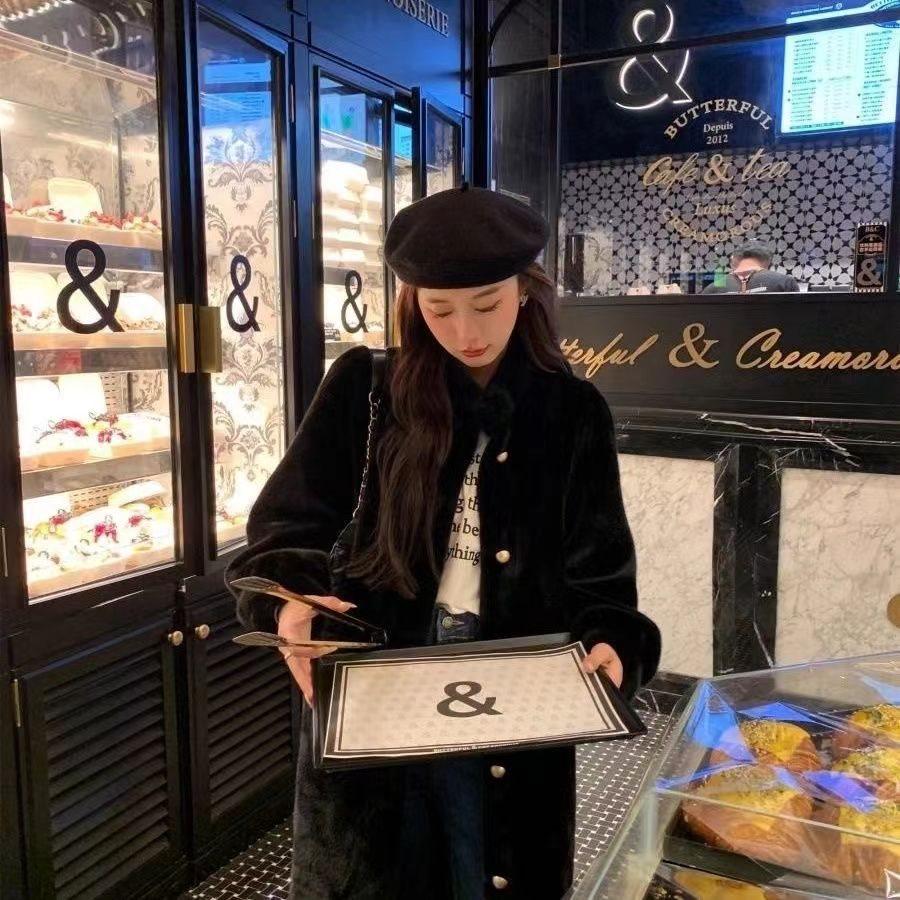 2025 Women's Thickened Faux Shearling Coat with Mink Fur Stand Collar