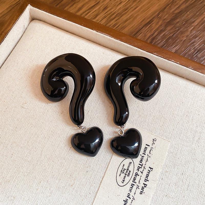 Faye Wong Pink Shrimp Cracker Earrings 2025 Year of the Snake Spring Festival Studs - European and American High-End Fashion.