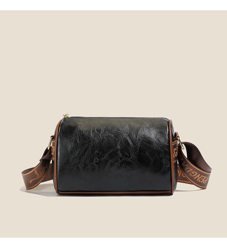 2025 National Tide Style Women's Boston Shoulder and Crossbody Bag