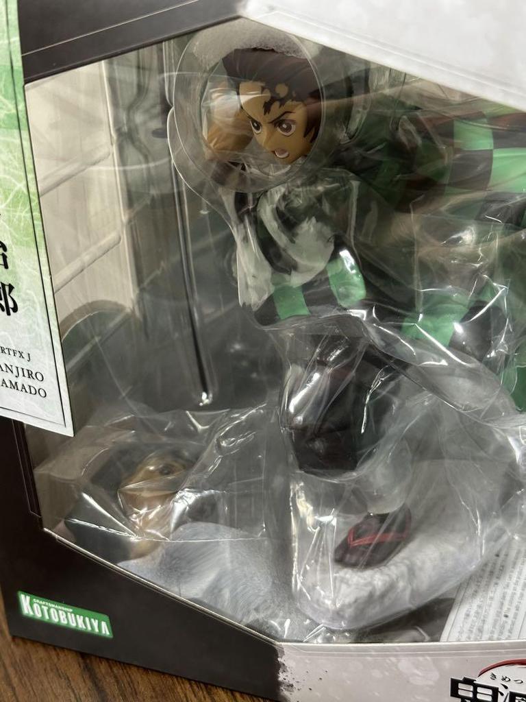 [USED] Demon Slayer: Kimetsu No Yaiba Kotobukiya ARTFX J Kamado Tanjiro