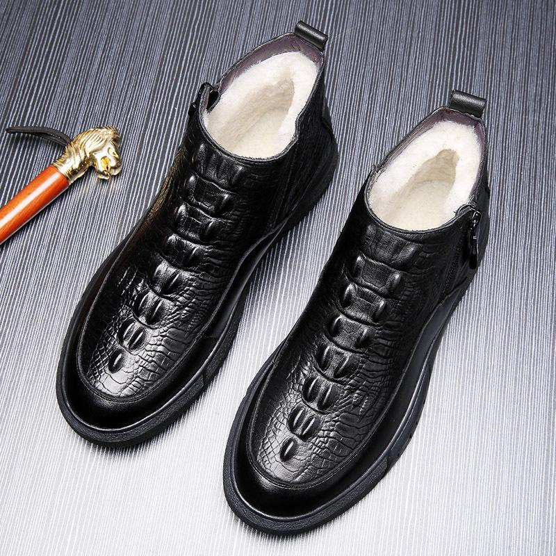 Men's Winter Crocodile-Pattern Cowhide Leather Cotton Shoes with Wool Lining