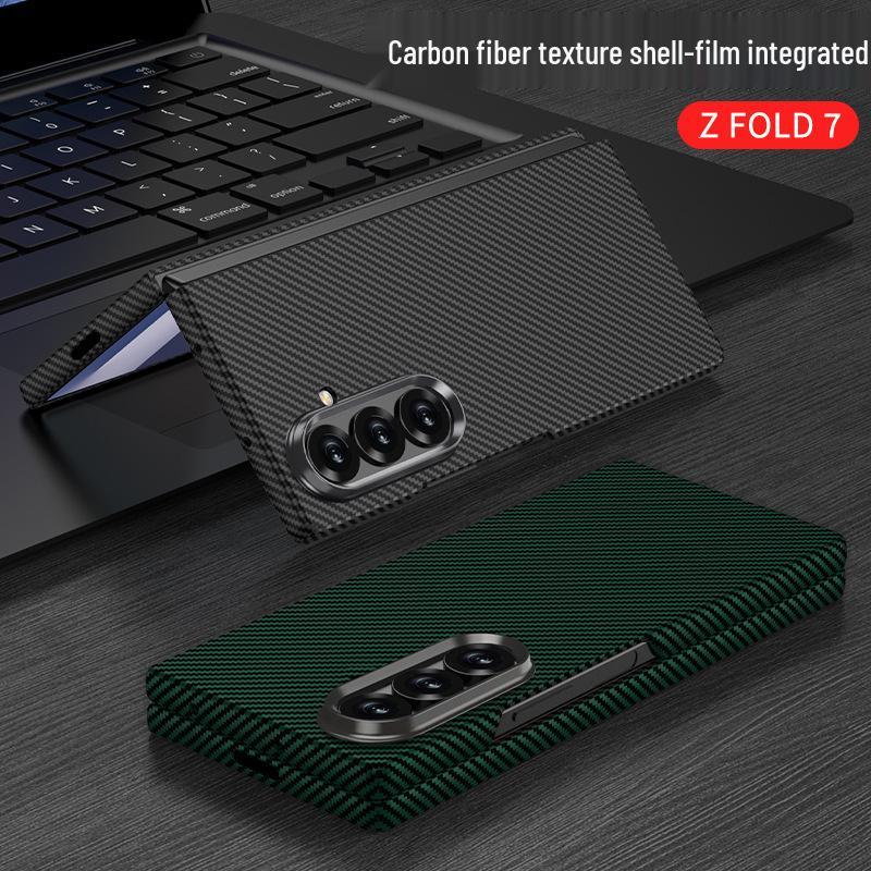 Samsung Z FOLD7 Ultra-tenké ochranné pouzdro s texturou karbonových vláken - Jednobarevné, Skládací design
