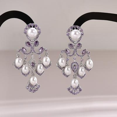 Micro-Inlaid Zircon Earrings, Fashionable French Retro Water Drop-Shaped Light Luxury Earrings, High-End Earrings.