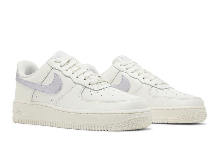 Nike Wmns Air Force 1 Low 'Sail Oxygen Purple'