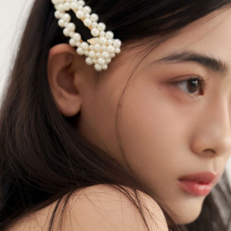 FANTASTIC PLANET Bubble Pearl Hair Pin