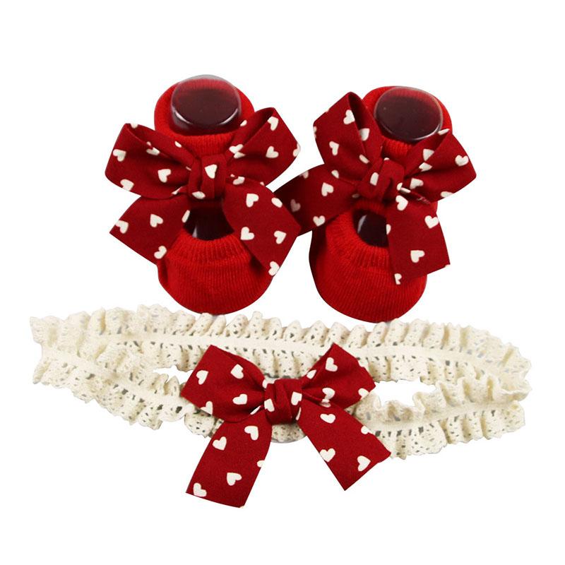 2Pcs/Set Newborn Baby Girl Socks Headband Cute Heart Striped Baby Headband Bow Infant Baby Socks Christmas Baby Shower Gift