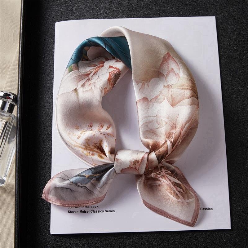 New lotus silk small square scarf decorative professional scarf literary flower 100% mulberry silk foreign style fashion silk scarf 53*53cm