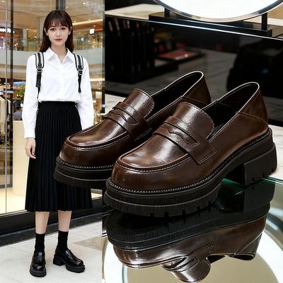 Kleine Lederschuhe Damen neu Frühling und Herbst dicker Absatz Plateau Britischer Stil Retro weiches Leder einzelne Schuhe Damen