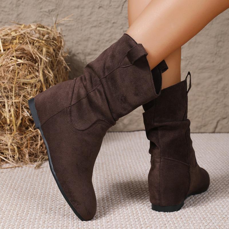 Round Toe Pleated Stack Boots Women's 2025 Winter New Plus-size Retro Sleeve Wedge Mid-leg Boots