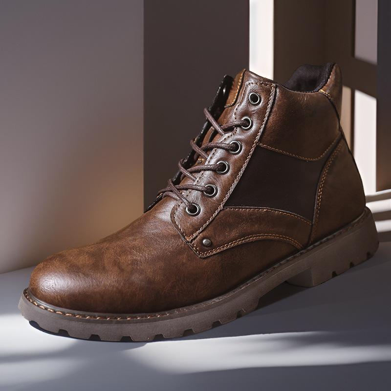 

Large size men s leather boots autumn and winter fashion trendy men s medium top short boots beautiful size tooling boots high top British Martin boot 39 коричневый