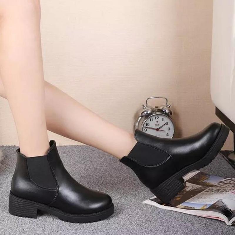 2025 New Boots Low Heel Martin Boots Women Boots Fall and Winter New Fashion Small Leather Shoes Round Head Women's Shoes